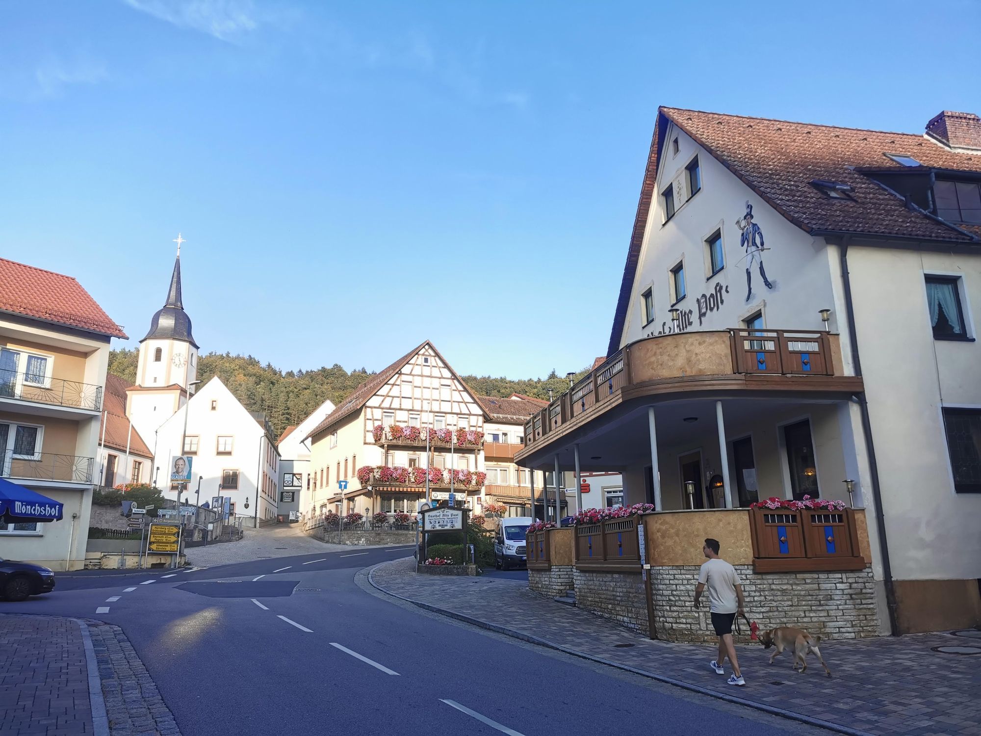 Obertrubach Rundwanderung der Felstunnel