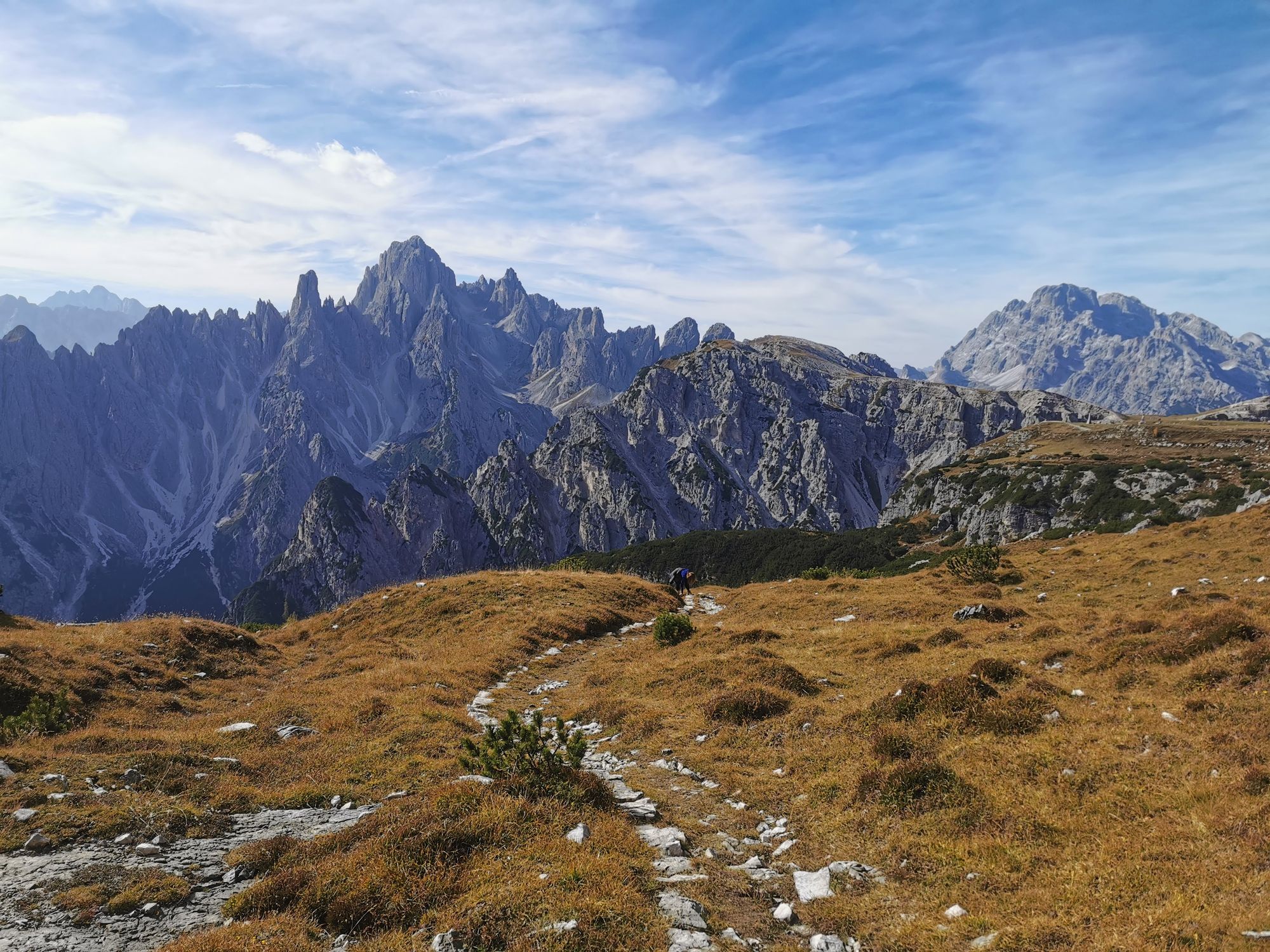 Um die Drei Zinnen in den Dolomiten wandern